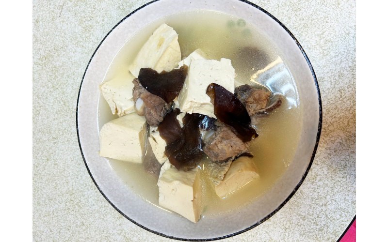 排骨豆腐湯