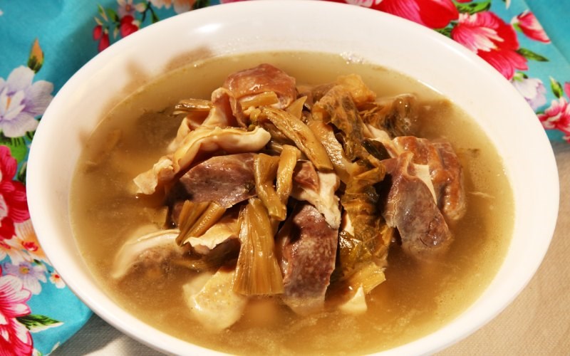 酸菜肚片湯